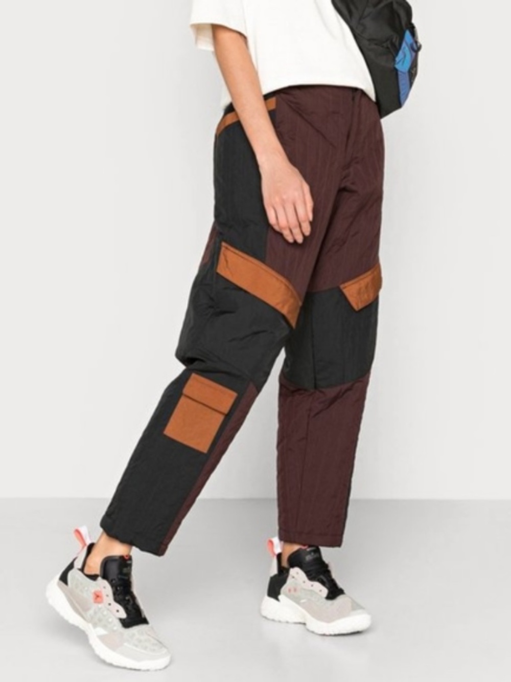 Nike JORDAN WMNS - Cozy Girl Nylon Pants - XS